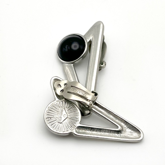 Ben-Amun Vintage (1980's) Silver-tone with Faux Onyx Stone Clip-ons - Picture 3 of 5
